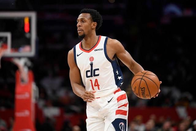 阿莫林：阿玛德踢得非常好 但他需要专注下场比赛